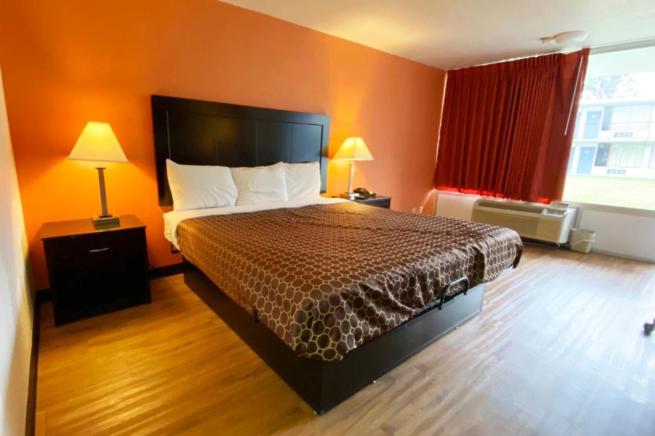 Landmark Hotel Leesville Dış mekan fotoğraf