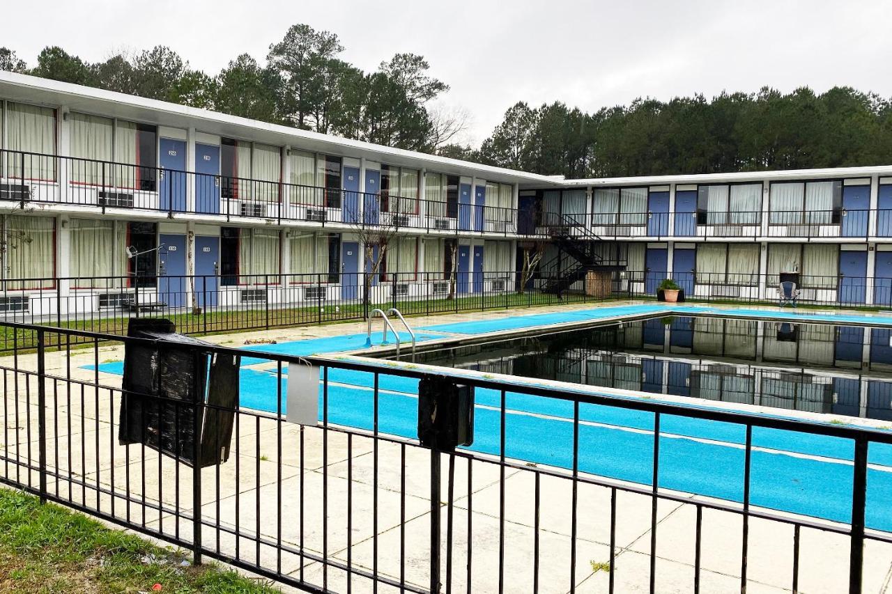 Landmark Hotel Leesville Dış mekan fotoğraf